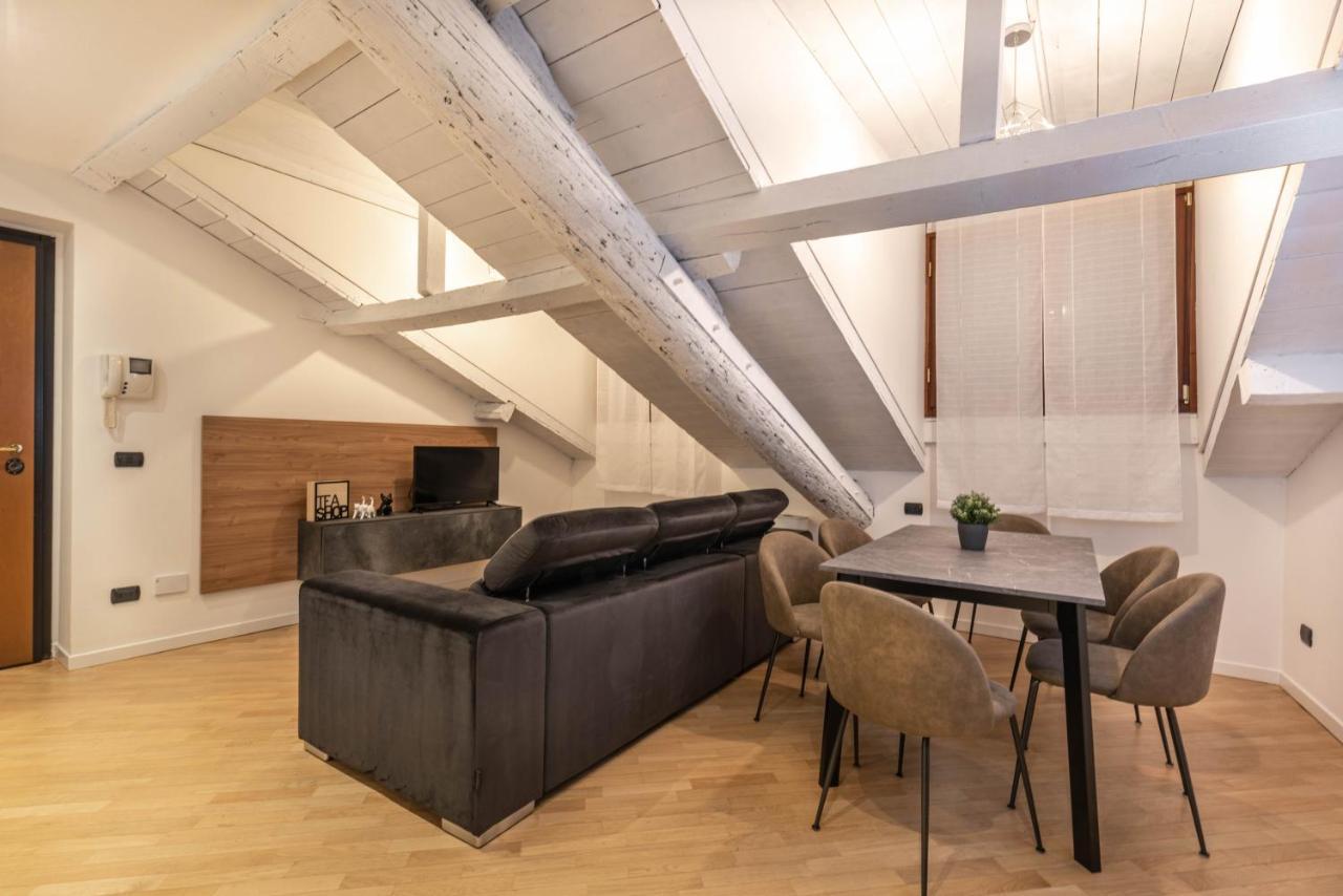 Brera Flat Near Duomo Apartment Milan Exterior photo