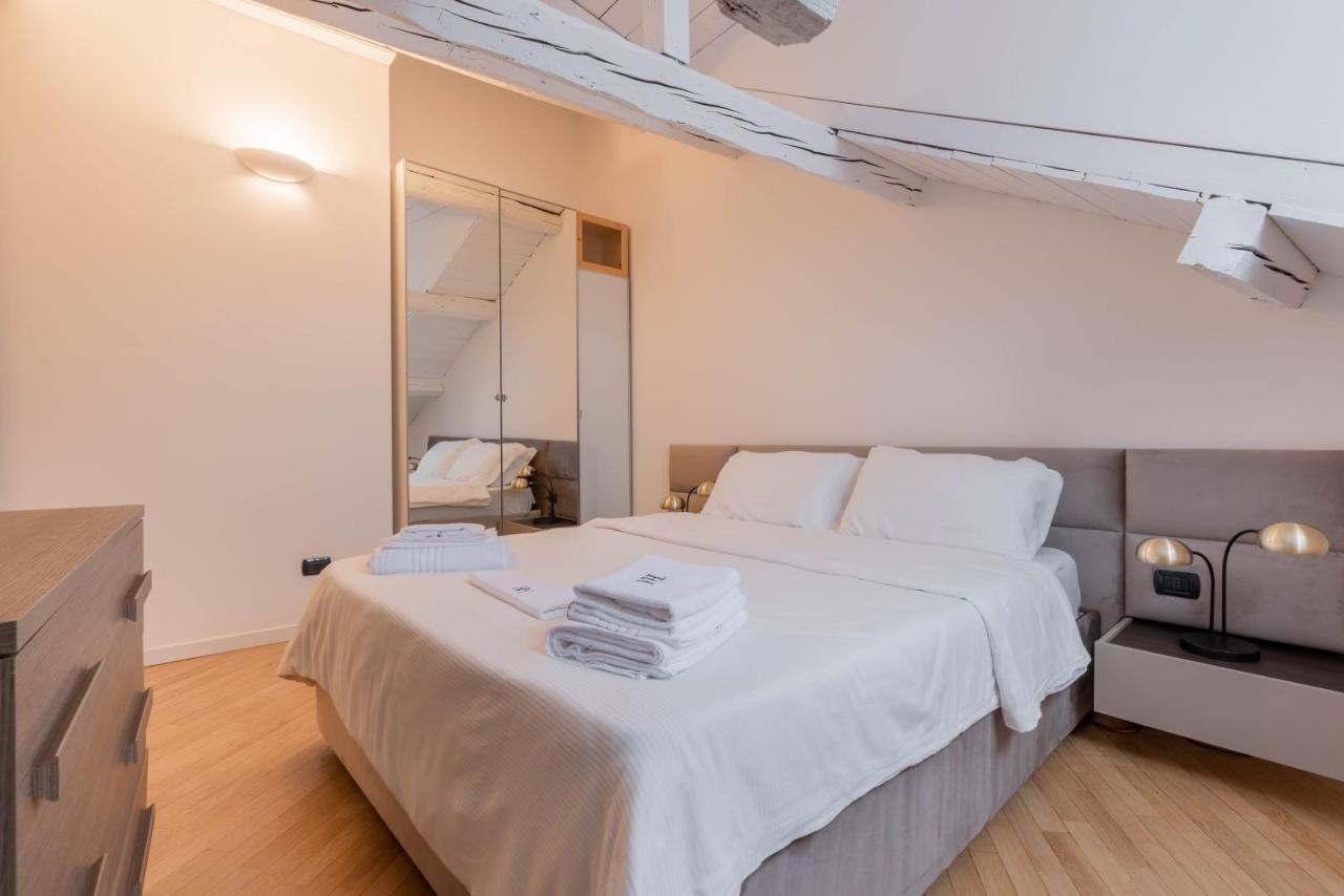 Brera Flat Near Duomo Apartment Milan Exterior photo