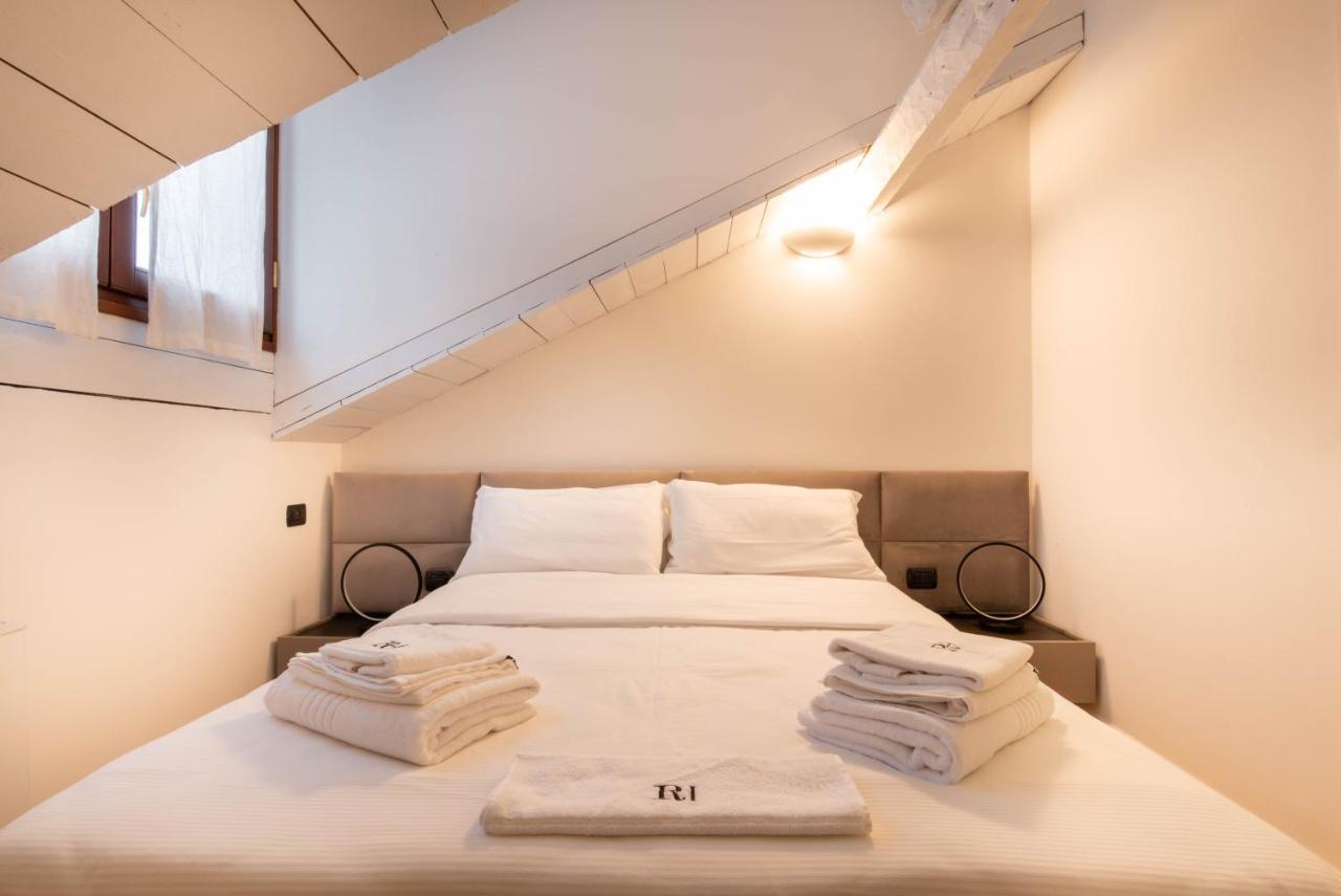 Brera Flat Near Duomo Apartment Milan Exterior photo