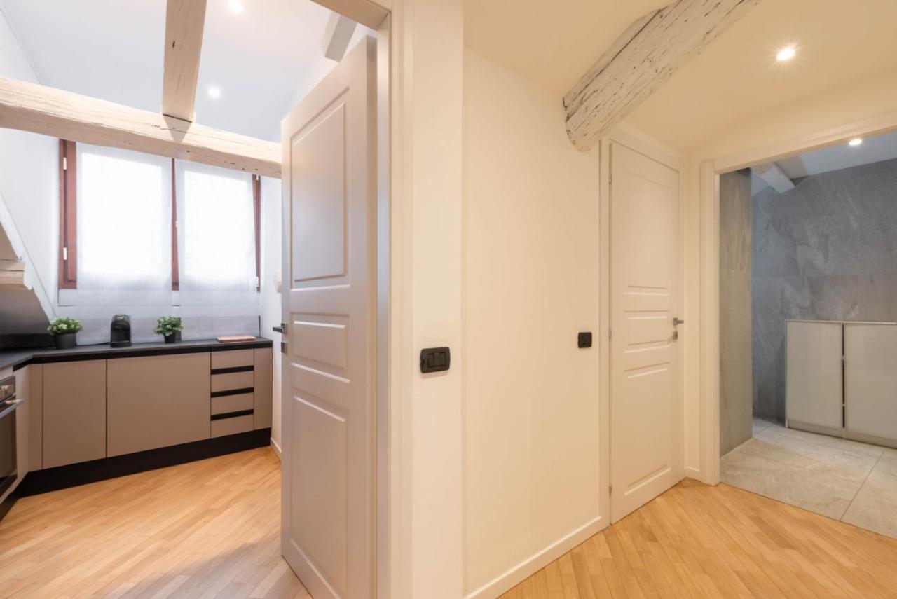 Brera Flat Near Duomo Apartment Milan Exterior photo